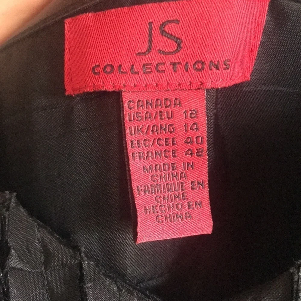 JS collection black and white ruffle gown. Size 12. Evening wear. Formal classic